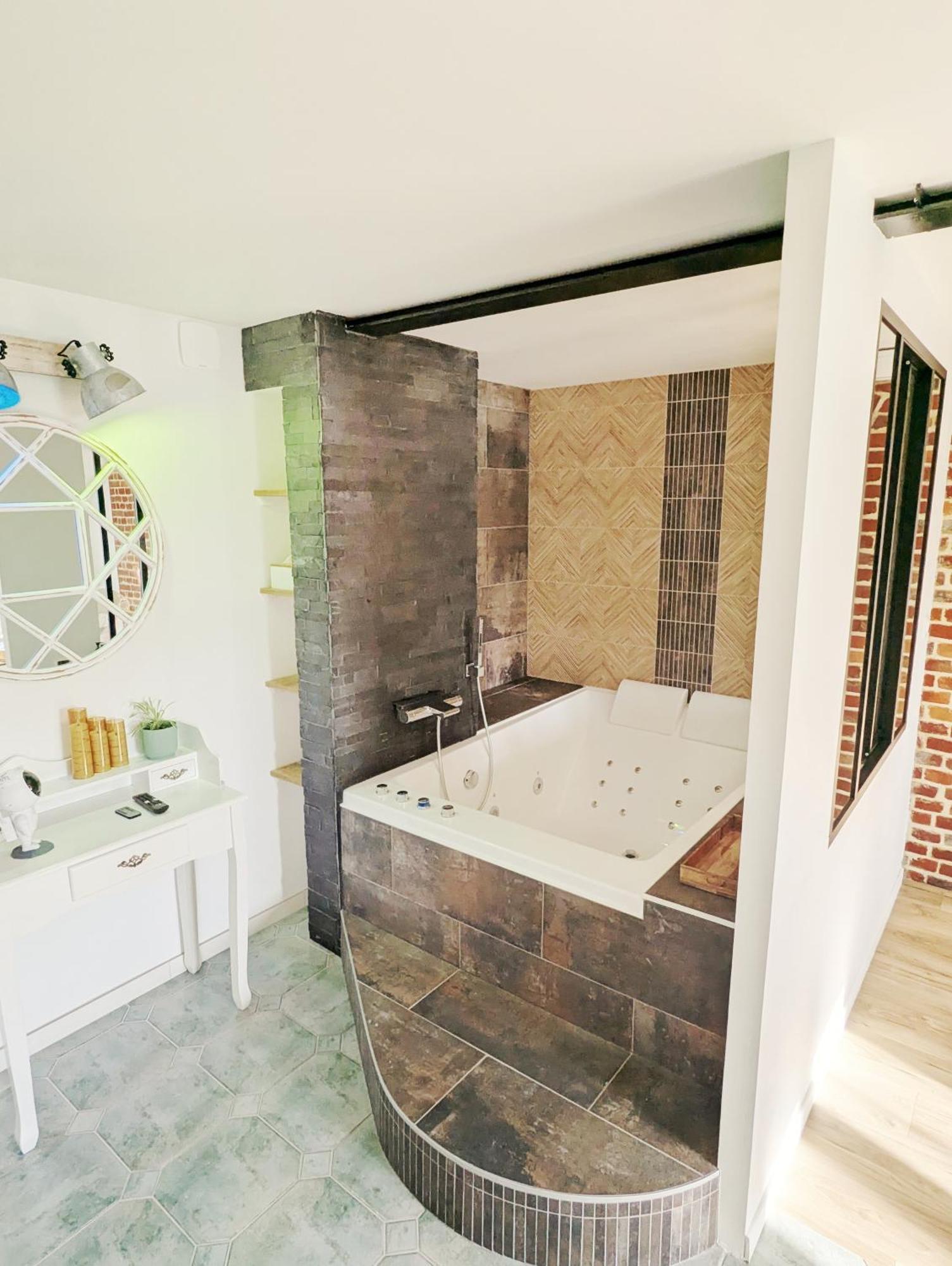 Gite Oasis Ault - Cine, Balneo & Confort A La Mer Ngoại thất bức ảnh